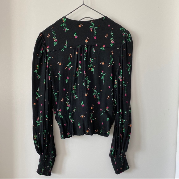 AFRM floral blouse - Picture 4 of 10